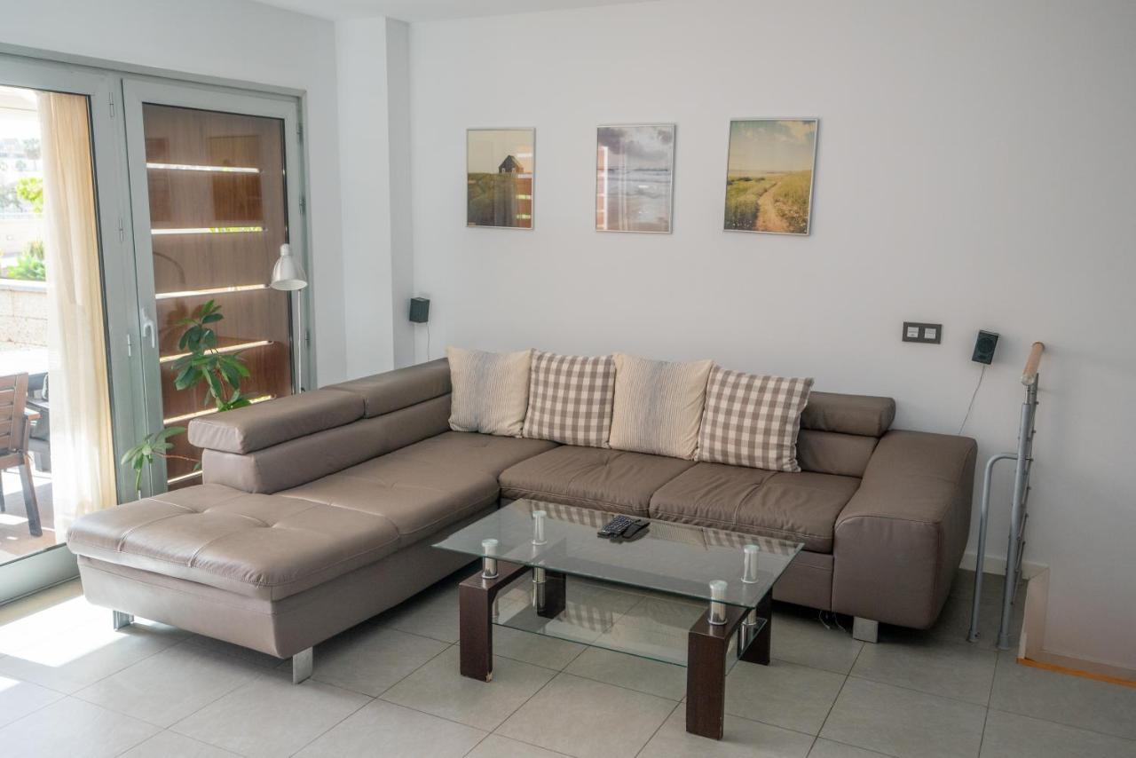 Апартаменты Modern Sea View Duplex With Parking Эль-Медано Экстерьер фото